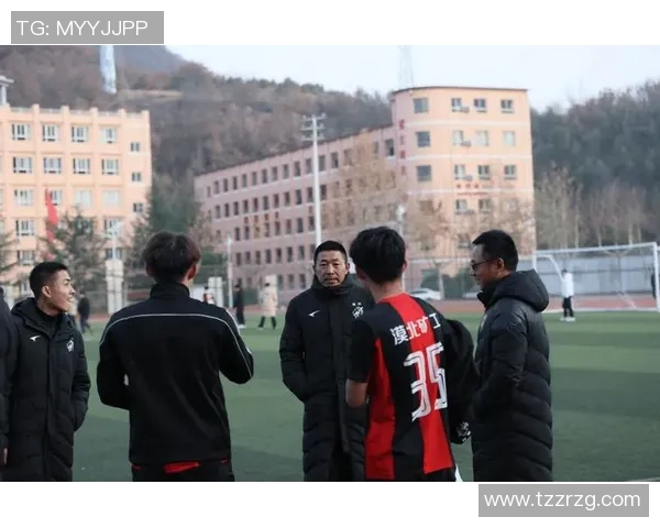 陕西商洛足球明星的成长之路与未来发展展望 陕西商洛足球明星的成长之路与未来发展展望